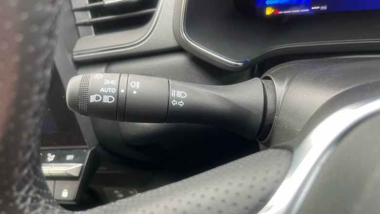 Renault Symbioz 1.6 E-Tech FHEV 145 Techno 5dr Auto Hybrid Estate